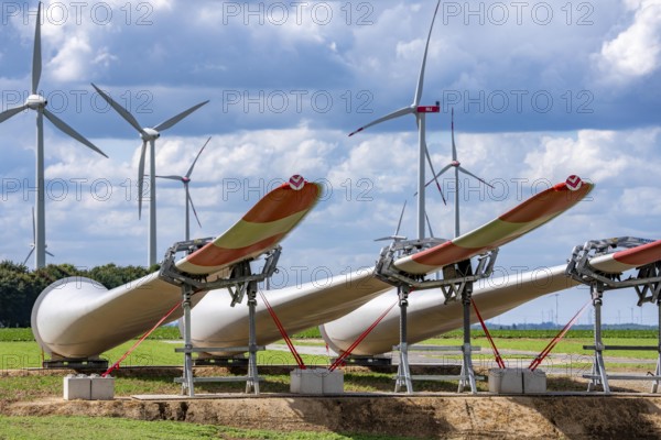 Construction site for the expansion of the Lövenich wind farm, in the Rhenish lignite mining area, east of Erkelenz, 4 Vestas V162 wind turbines with a capacity of 5.6 MW are being built, North Rhine-Westphalia, Germany