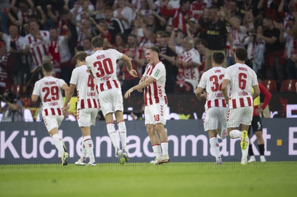 (DFL/DFB REGULATES PROHIBIT ANY USE OF PHOTOGRAPHS AS IMAGE SEQUENCES AND/OR QUASI-VIDEO), RheinEnergieStadion, Cologne, North Rhine-Westphalia, Marius Bülter (1.FC Köln, forward, #30), Isak Joannesson (1.FC Köln, midfield, #18), Kristoffer Lund (1.FC Köln, defence, #32), Eric Martel (1.FC Köln, midfield, #6), 1. Fußball Bundesliga, 1.FC Köln, SC Freiburg on 31.08.2025 at the RheinEnergieStadion in Cologne Germany