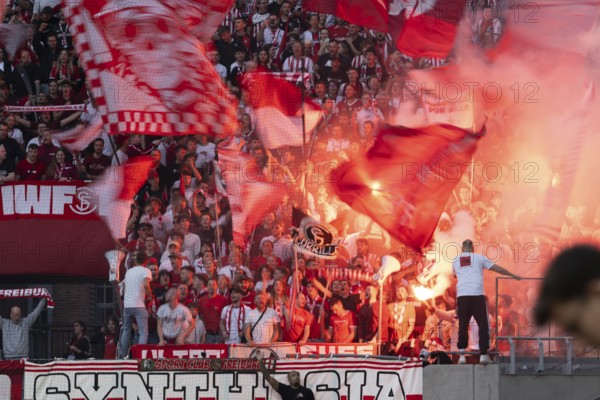 (DFL/DFB REGULATES PROHIBIT ANY USE OF PHOTOGRAPHS AS IMAGE SEQUENCES AND/OR QUASI-VIDEO), RheinEnergieStadion, Cologne, North Rhine-Westphalia, Südkurve, 1st Bundesliga, 1.FC Köln, SC Freiburg on 31.08.2025 at the RheinEnergieStadion in Cologne Germany