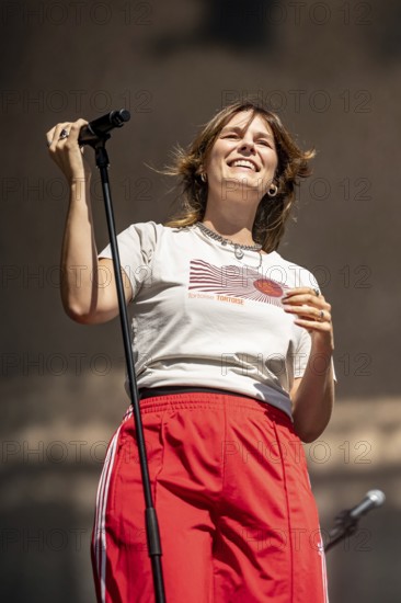 Eva Briegel, singer of the band Juli at the Superbloom Festival, day 2 in the Olympiapark, Munich, 31-08.2025