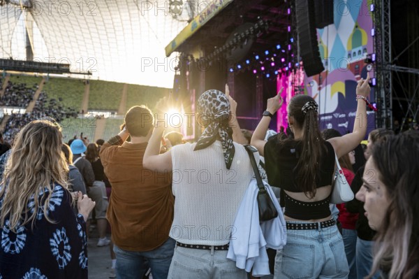 Visitors celebrate during Nelly Furtado's performance at the Superbloom Festival, Day 1 at the Olympiapark, Munich, 30/08/2025