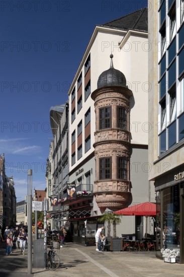 Historic bay window, Grimmaische Straße, Leipzig, Saxony, Germany, 26.08.2025 < english> Historic bay window, Saxony, August 26, 2025