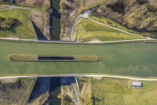 Aerial view, canal bridge Lippe Neue Fahrt, Dortmund-Ems-Kanal, NSG Lippeaue, river and floodplain development of the Lippe Vogelsang, renaturation, city limits Olfen-Datteln, Olfen-Kirchspiel, Olfen, Münsterland, North Rhine-Westphalia, Germany, bridge, DE, Europe, river, aerial view, aerial photography, aerial photography, overview, subway, bird's-eye view, bird's-eye view, overview