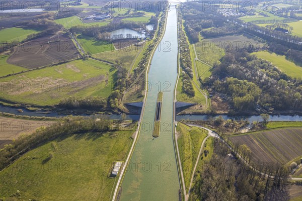 Aerial view, canal bridge Lippe Neue Fahrt, Dortmund-Ems-Kanal, NSG Lippeaue, river and floodplain development of the Lippe Vogelsang, renaturation, city limits Olfen-Datteln, Olfen-Kirchspiel, Olfen, Münsterland, North Rhine-Westphalia, Germany, bridge, DE, Europe, river, aerial view, aerial photography, aerial photography, overview, subway, bird's-eye view, bird's-eye view, overview