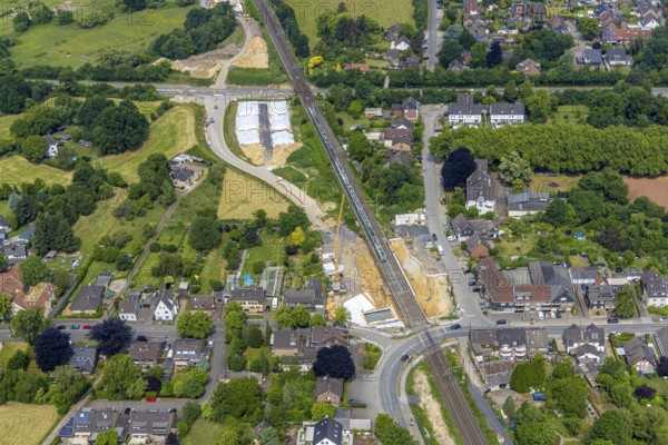 Aerial view, construction site and extension of the Betuweroute and Betuwe line railway line, S-Bahn, Hiesfeld, Dinslaken, Ruhr area, North Rhine-Westphalia, Germany, construction work, construction area, building site, building plots, construction project, construction site, DE, Europe, aerial view, aerial photography, aerial photography, new building, Oberhausen, overview, bird's-eye view, overview, OberhausenNord