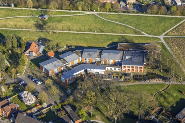 Aerial view, St. Vitus Stift GmbH retirement home, Olfen-Stadt, Olfen, Münsterland, North Rhine-Westphalia, Germany, retirement home, nursing home, care and nursing, DE, Europe, aerial view, aerial photography, aerial photography, care facility, retirement home, retirement residence, retirement home, senior centre, overview, bird's-eye view, overview