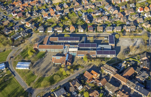 Aerial photo, Wolfhelmschule comprehensive school, Olfen-Stadt, Olfen, Münsterland, North Rhine-Westphalia, Germany, education, educational institution, DE, Europe, comprehensive school, educational institute, aerial photography, aerial photography, aerial photography, school, overview, bird's-eye view, birds-eyes view, overview