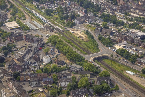 Aerial view, Sterkrade railway station and Ostrampe bridge, Arnold-Rademacher-Platz, Schwarze Heide, Oberhausen, Ruhr area, North Rhine-Westphalia, Germany, railway area, railway station, station forecourt, platform, DE, Deutsche Bahn AG, Europe, track systems, tracks, main station, main station, aerial view, aerial photography, aerial photography, overview, bird's-eye view, overview, OberhausenNord