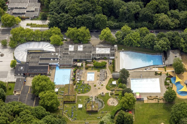 Aerial view, Revierpark Vonderort with outdoor swimming pool in the forest, Bottroper Straße, Osterfeld, Oberhausen, Ruhr area, North Rhine-Westphalia, Germany, DE, Europe, leisure centre, aerial view, aerial photography, aerial photography, park, overview, bird's-eye view, forest area, birds-eyes view, overview, OberhausenNord