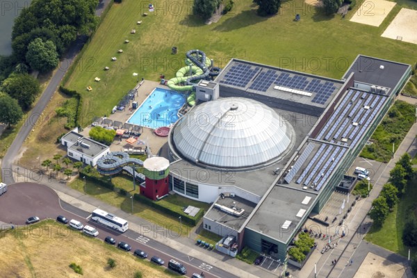 Aerial view, AQUApark Oberhausen adventure pool, outdoor pool with water slide, in Westfield Centro shopping centre Neue Mitte, Oberhausen, Ruhr area, North Rhine-Westphalia, Germany, seaside resort, DE, Europe, outdoor pool, leisure activities, aerial view, aerial photography, aerial photography, swimming pool, swimming pool, overview, bird's-eye view, overview, OberhausenSued