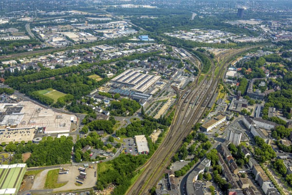 Aerial view, general view Oberhausen main station Hbf, Bero shopping centre, Concordiahaus Concordiastraße and Druckluft cultural centre, main post office, Oberhausen, Ruhr area, North Rhine-Westphalia, Germany, railway area, railway station, DE, Deutsche Bahn AG, Europe, track systems, tracks, main station, Hbf, aerial view, aerial photography, aerial photography, overview, bird's-eye view, bird's-eye view, overview, OberhausenSued