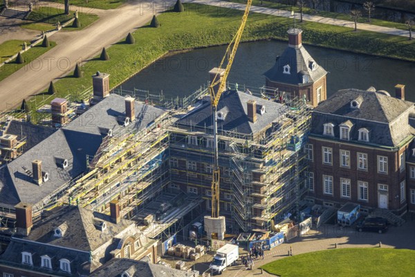 Aerial view, Nordkirchen Castle, baroque castle complex, moated castle, construction site with scaffolding on the facade, Nordkirchen, Münsterland, North Rhine-Westphalia, Germany, baroque residence, construction work, construction area, construction site, construction site, DE, monument protection, Europe, aerial view, aerial photography, aerial photography, castle, overview, Venus Island, Versailles style, bird's eye view, moated castle, birds-eyes view, overview