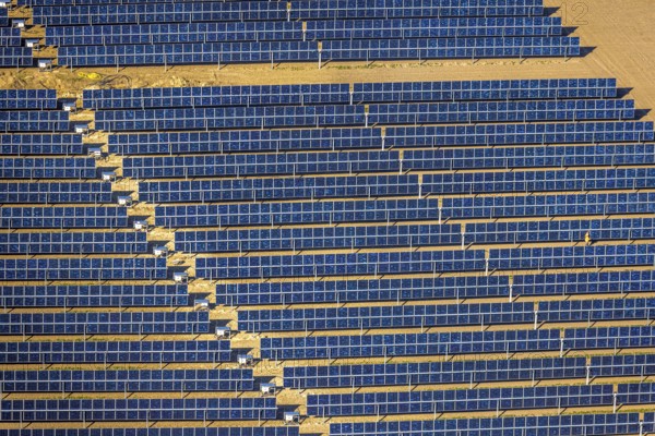 Aerial photo, solar park, open space photovoltaic plant in the farming community of Berger, Nordkirchen, Münsterland, North Rhine-Westphalia, Germany, DE, Europe, photovoltaic, aerial photo, aerial photography, aerial photography, photovoltaic plant, solar, solar plant, solar energy, solar panel, solar power plant, overview, bird's-eye view, overview