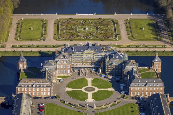 Aerial view, Nordkirchen Castle, baroque castle complex, moated castle, construction site with scaffolding on the facade, Nordkirchen, Münsterland, North Rhine-Westphalia, Germany, baroque residence, construction work, construction area, construction site, construction site, DE, monument protection, Europe, aerial view, aerial photography, aerial photography, castle, overview, Venus Island, Versailles style, bird's eye view, moated castle, birds-eyes view, overview