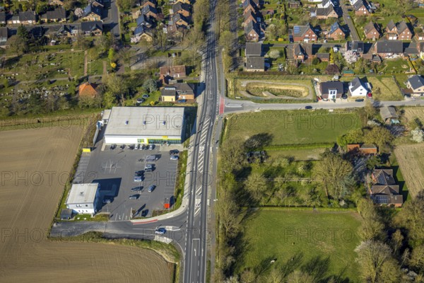 Aerial view, residential area, view of Capelle, Bahnhofstraße with new Netto supermarket, Capelle, Nordkirchen, Münsterland, North Rhine-Westphalia, Germany, DE, Europe, aerial view, aerial photography, aerial photography, overview, bird's-eye view, overview