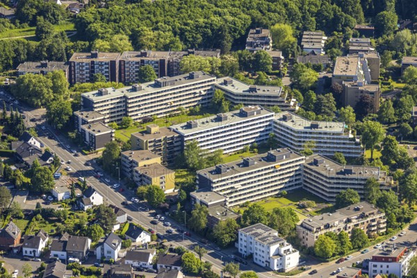 Aerial view, multi-family houses, housing estate Strippchens Hof, Broich, Mülheim an der Ruhr, Ruhr area, North Rhine-Westphalia, Germany, DE, Europe, aerial view, aerial photography, aerial photography, overview, bird's-eye view, overview