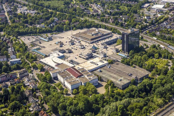 Aerial view, Rhein-Ruhr-Zentrum shopping centre, Heißen - Süd, Mülheim an der Ruhr, Ruhr area, North Rhine-Westphalia, Germany, DE, shopping centre, shopping place, shopping mall, Europe, aerial view, aerial photography, aerial photography, shopping centre, overview, bird's eye view, birds-eyes view, overview