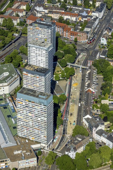 Aerial view, Dickswall high-rise buildings and canal construction site Dickswall, Forum City, Hans-Böckler-Platz, area around the main post office, RS1 cycle highway, Altstadt I - Südost, Mülheim an der Ruhr, Ruhr area, North Rhine-Westphalia, Germany, construction work, construction area, construction site, building plots, construction project, construction project, construction site, authority, DE, Europe, Forum Hochhaus, main station, autumn colours, aerial view, aerial photography, aerial photography, Radschnellweg Ruhr RS1, castle bridge, city administration, registry office, technical town hall, overview, administration area, bird's-eye view, overview