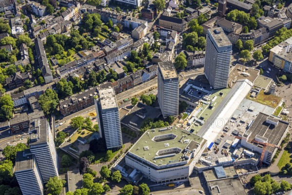 Aerial view, Dickswall high-rise buildings and canal construction site Dickswall, Forum City, Hans-Böckler-Platz, area around the main post office, RS1 cycle highway, Altstadt I - Südost, Mülheim an der Ruhr, Ruhr area, North Rhine-Westphalia, Germany, construction work, construction area, construction site, building plots, construction project, construction project, construction site, authority, DE, Europe, Forum Hochhaus, main station, autumn colours, aerial view, aerial photography, aerial photography, Radschnellweg Ruhr RS1, castle bridge, city administration, registry office, technical town hall, overview, administration area, bird's-eye view, overview