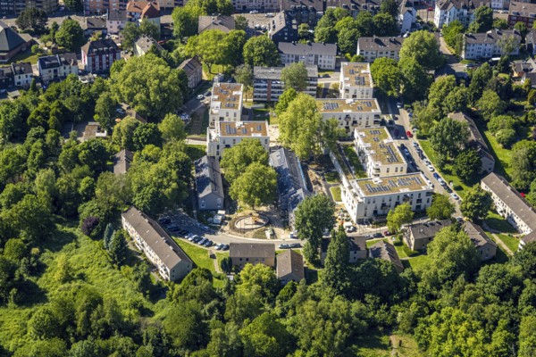 Aerial view, new building project multi-family houses residential area at Elisabeth-Selbert-Straße, Altstadt II - Nordost, Mülheim an der Ruhr, Ruhr area, North Rhine-Westphalia, Germany, architecture, DE, Elisabeth-Selbert-Straße, Europe, green trees, green areas, houses, infrastructure, aerial view, aerial photography, aerial photography, apartment buildings, Mülheim, new building, perspective, settlement, summer, city view, urban development, urban layout, urban, daylight, overview, environment, urban, bird's eye view, residential area, residential building, residential buildings, living space, birds-eyes view, outdoor, modern, new, overview