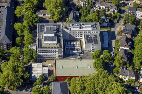Aerial view, Otto-Pankok-Schule Gymnasium, Altstadt I - Südost, Mülheim an der Ruhr, Ruhr area, North Rhine-Westphalia, Germany, education, educational institution, DE, Europe, grammar school, teaching institute, aerial view, aerial photography, aerial photography, school, school centre, overview, bird's-eye view, overview
