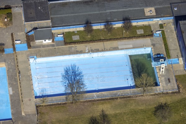 Aerial view, outdoor and indoor swimming pool, tree reflected in the pool, Meschede town, Meschede, Sauerland, North Rhine-Westphalia, Germany, bathing establishment, bathing resort, DE, Europe, outdoor swimming pool, leisure activities, aerial view, aerial photography, aerial photography, swimming pool, swimming pool, overview, bird's eye view, overview