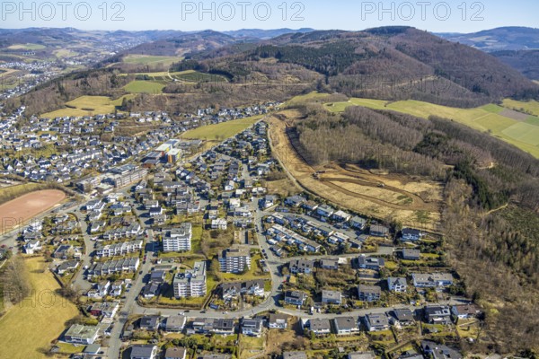 Aerial view, residential area Schedenweg, construction road at the forest for planned new development area, forest area and hilly landscape, Meschede town, Meschede, Sauerland, North Rhine-Westphalia, Germany, DE, Europe, property tax, real estate, aerial view, aerial photography, aerial photography, overview, bird's-eye view, residential complex, living and living, residential area, quality of life, residential neighbourhood, housing estate, residential area, birds-eyes view, overview