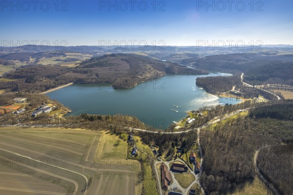 Aerial view, Hennesee Hennetalsperre with dam wall, forest area and hilly landscape, Berghausen, Meschede, Sauerland, North Rhine-Westphalia, Germany, DE, Europe, aerial view, aerial photography, aerial photography, dam, overview, bird's-eye view, overview