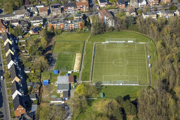 Aerial view, sports field and football stadium of Blau-Weiß Alstedde, Alstedde, Lünen, Ruhr area, North Rhine-Westphalia, Germany, DE, Europe, football field, football stadium, aerial view, aerial photography, aerial photography, Münsterland, sports, sports facilities, sports field, sports facility, stadium, overview, bird's-eye view, overview