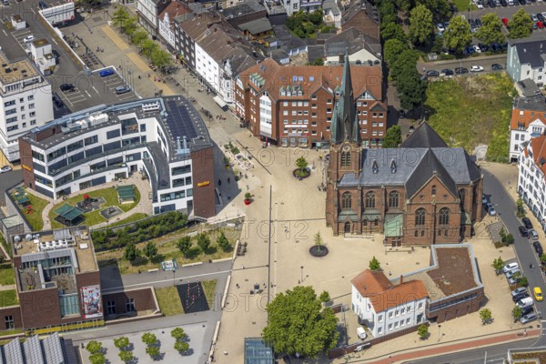 Aerial view, Kreuzkirche at the entrance of Bahnhofstraße pedestrian zone at Europagarten, Herne-Mitte, Herne, Ruhr area, North Rhine-Westphalia, Germany, place of worship, DE, shopping street, Europe, pedestrian area, pedestrian zone, religious community, place of worship, holy place, church, parish, denomination, aerial view, aerial photography, aerial photography, religion, religious site, overview, bird's-eye view, overview, HernerechtsderA43