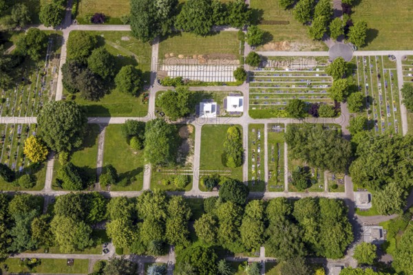 Aerial view, South cemetery with green area cemetery, Sodingen, Herne, Ruhr area, North Rhine-Westphalia, Germany, architecture, view, burial ground, trees, DE, monument, Europe, cemetery, building, memorial, gravestones, graves, graves, cemetery, green, green area, sky, chapel, landscape, aerial view, aerial photography, aerial photography, nature, park, perspective, religion, summer, urban, southern cemetery, daylight, overview, urban, bird's-eye view, birds-eyes view, European, peaceful, historical, above, overview, quiet, vegetation, HernerechtsderA43