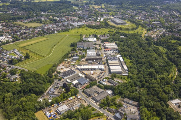 Aerial view, commercial area Gewerkenstraße, behind academy Mont-Cenis with round tree avenue, Sodingen, Herne, Ruhr area, North Rhine-Westphalia, Germany, DE, Europe, commercial enterprises, commercial space, commercial area, commercial property, commercial park, commercial location, commercial use, industrial area, industrial location, aerial view, aerial photography, aerial photography, overview, bird's-eye view, overview, HernerechtsderA43