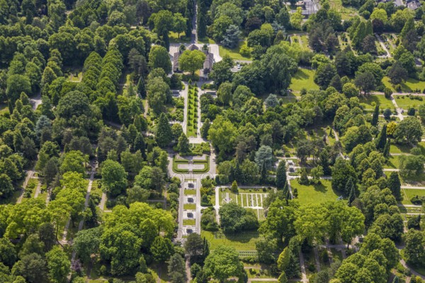 Aerial view, South cemetery with chapel and green area cemetery, Sodingen, Herne, Ruhr area, North Rhine-Westphalia, Germany, architecture, view, burial place, trees, DE, monument, Europe, cemetery, building, memorial, gravestones, graves, graves, cemetery, green, green area, sky, chapel, landscape, aerial view, aerial photography, aerial photography, nature, park, perspective, religion, summer, urban, southern cemetery, daylight, overview, urban, bird's-eye view, birds-eyes view, European, peaceful, historical, above, overview, quiet, vegetation, HernerechtsderA43