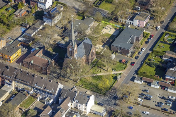 Aerial photo, evang. church Horstmar-Preußen, Haus Lutherstraße, Bethel, Lünen, Ruhr area, North Rhine-Westphalia, Germany, DE, Europe, family centre, kindergarten, day-care centre, day-care centre, aerial photography, aerial photography, aerial photography, Münsterland, overview, bird's-eye view, birds-eyes view, overview