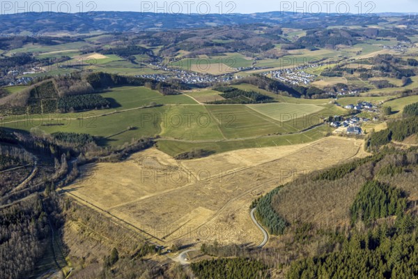Aerial view, mega solar park planned on Hachen mud pond, meadows and fields with fallow land, Hachener Straße, Meggen, Lennestadt, Sauerland, North Rhine-Westphalia, Germany, DE, Europe, photovoltaic, aerial view, aerial photography, aerial photography, photovoltaic plant, solar plant, solar park, solar power plant, overview, bird's-eye view, bird's-eye view, overview