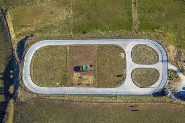 Aerial view, Quinkenhof riding centre, paddock in Melbecke, Lennestadt, Sauerland, North Rhine-Westphalia, Germany, DE, Europe, aerial view, aerial photography, aerial photography, horses, equestrian sport, riding centre, riding school, equestrian sport, riding centre, riding stable, overview, bird's-eye view, overview