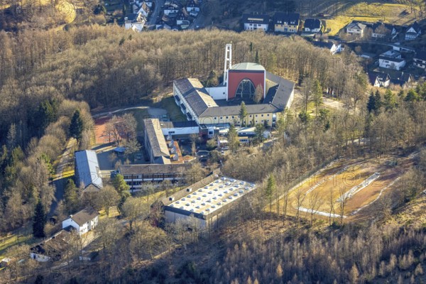 Aerial view, monastery church, Gymnasium Maria Königin, Altenhundem, Lennestadt, Sauerland, North Rhine-Westphalia, Germany, place of worship, education, educational institution, DE, Europe, religious community, place of worship, grammar school, holy place, church, parish, denomination, educational institute, aerial photograph, aerial photography, aerial photography, religion, religious site, school, overview, bird's-eye view, overview