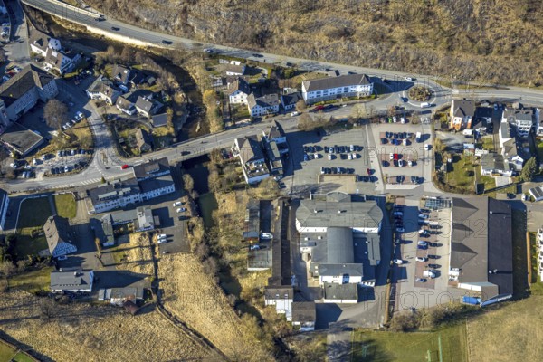 Aerial view, Sauerlandhalle venue, federal road B236 with roundabout, Altenhundem, Lennestadt, Sauerland, North Rhine-Westphalia, Germany, DE, Europe, events, culture, art, aerial photography, aerial photography, aerial photography, overview, events, venue, bird's-eye view, birds-eyes view, cultural use, overview