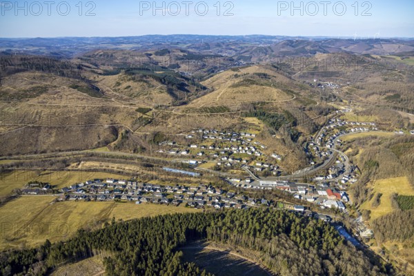 Aerial view, residential area local view Hofolpe, forest area hilly landscape with forest damage, Hofolpe, Kirchhundem, Sauerland, North Rhine-Westphalia, Germany, DE, Europe, property tax, real estate, aerial view, aerial photography, aerial photography, overview, bird's-eye view, residential complex, living and living, residential area, residential quality, residential neighbourhood, housing estate, residential area, birds-eyes view, overview