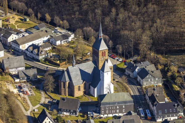 Aerial view, Church of St. Peter and Paul, Kirchhundem, Sauerland, North Rhine-Westphalia, Germany, place of worship, DE, Europe, place of worship, holy site, church, parish, aerial view, aerial photography, aerial photography, religion, overview, bird's-eye view, overview