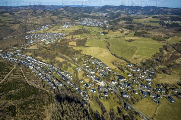 Aerial view, residential area, local view Flape, wooded area, hilly landscape with forest damage, Kirchhundem, Sauerland, North Rhine-Westphalia, Germany, DE, Europe, property tax, real estate, aerial view, aerial photography, aerial photography, overview, bird's-eye view, residential area, living and living, residential area, residential quality, residential neighbourhood, housing estate, residential area, birds-eyes view, overview