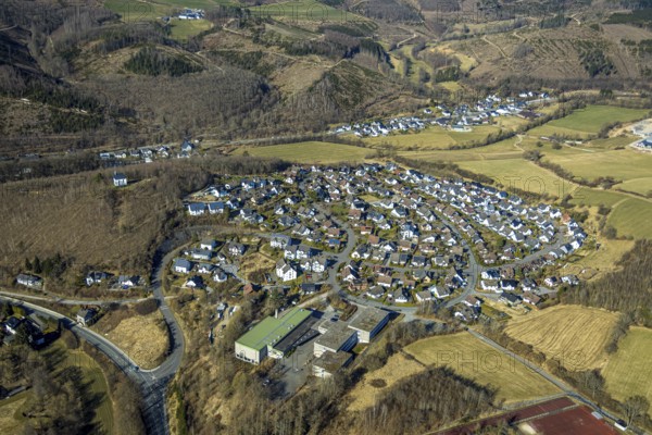 Aerial view, residential area, local view Flape, wooded area, hilly landscape with forest damage, Kirchhundem, Sauerland, North Rhine-Westphalia, Germany, DE, Europe, property tax, real estate, aerial view, aerial photography, aerial photography, overview, bird's-eye view, residential area, living and living, residential area, residential quality, residential neighbourhood, housing estate, residential area, birds-eyes view, overview