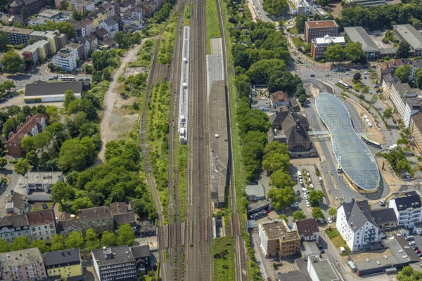 Aerial view, bus station with futuristic roof at Konrad-Adenauer-Platz, Herne main station, Baukau, Herne, Ruhr area, North Rhine-Westphalia, Germany, railway area, railway station, bus, bus station, bus stop, buses, DE, Deutsche Bahn AG, Europe, railway tracks, tracks, main station, central station, roundabout, roundabout, aerial view, aerial photography, aerial photography, bus station, overview, bird's-eye view, ZOB, birds-eyes view, overview, HernerechtsderA43
