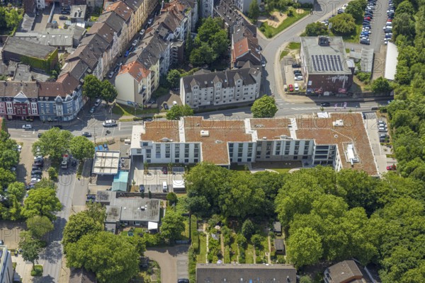 Aerial view, Belia Seniorenresidenz und Hochbunker Baumstraße, Herne-Mitte, Herne, Ruhr area, North Rhine-Westphalia, Germany, retirement home, old people's home, care and nursing, DE, Europe, aerial view, aerial photography, aerial photography, care facility, retirement home, senior citizens' residence, senior citizens' home, senior citizens' centre, overview, bird's-eye view, overview, HernerechtsderA43