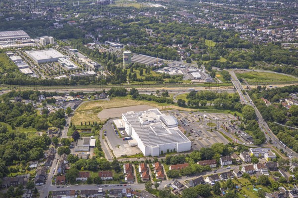 Aerial view, construction site industrial estate HER-BO at the motorway A43 exit Bochum-Riemke, Zurbrüggen Wohn-Zentrum Herne Am Westerfeld, motorway A43 and gasometer and on the right DECATHLON Herne, industrial estate Lindenallee with Sanacorp Pharmahandel GmbH, behind job centre and Picnic Herne HUB (HER) E-Food, Holsterhausen, Herne, Ruhr area, North Rhine-Westphalia, Germany, construction work, construction area, construction site, building site, construction project, construction project, construction site, DE, Europe, commercial enterprises, commercial area, commercial area, commercial property, commercial park, commercial site, commercial use, large construction site, industrial area, industrial site, aerial view, aerial photography, aerial photography, overview, bird's-eye view, birds-eyes view, overview, linksderA43, HernelinksderA43