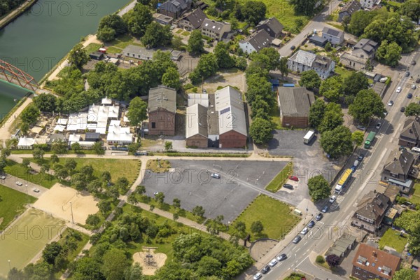 Aerial view, cultural park Unser Fritz, area former colliery Unser Fritz, artist colliery Unser Fritz 2/3, shaft 3, Steinmeister's beer garden - Oskar am Kanal, Unser Fritz, Herne, Ruhr area, North Rhine-Westphalia, Germany, DE, Europe, aerial view, aerial photography, aerial photography, overview, bird's-eye view, birds-eyes view, overview, linksderA43, HernelinksderA43