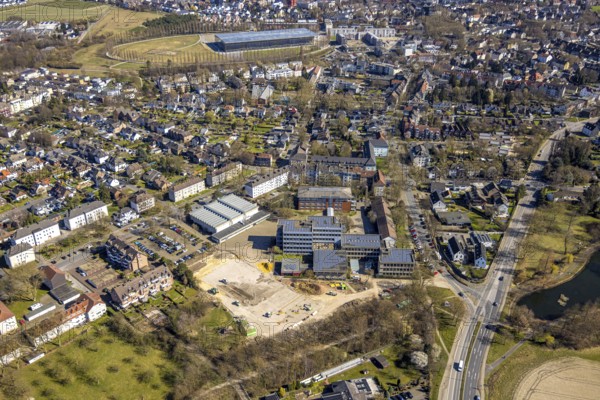 Aerial view, Mont-Cenis comprehensive school with solar roof, construction site, behind the Mont-Cenis Academy, Sodingen, Herne, Ruhr area, North Rhine-Westphalia, Germany, construction work, construction area, construction site, building site, construction project, education, educational institution, DE, Europe, comprehensive school, teaching institute, aerial view, aerial photography, aerial photography, new building, school, overview, bird's-eye view, overview