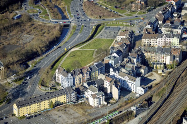 Aerial view, railway station rear view, park and green area Bohne and Varta Island, residential area Wehringhausen, Hagen, Ruhr area, North Rhine-Westphalia, Germany