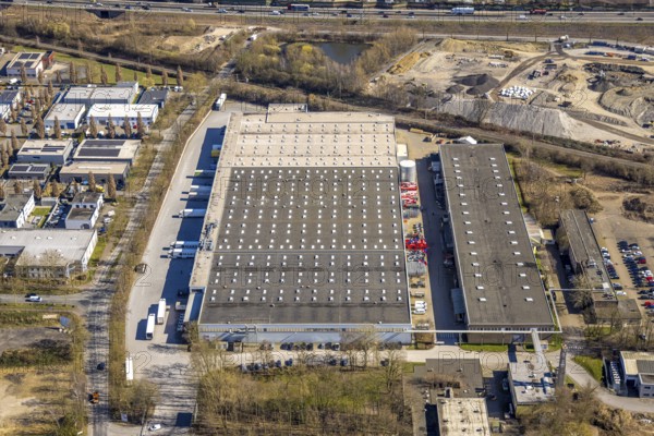 Aerial view, Picnic Herne (Fulfillment Centre) warehouse, Kelvion Machine Cooling Systems GmbH mechanical engineering company, Südstraße, Holsterhausen, Herne, Ruhr area, North Rhine-Westphalia, Germany, DE, Europe, commercial enterprises, commercial area, commercial area, commercial property, commercial site, commercial use, industrial site, aerial view, aerial photography, aerial photography, overview, bird's-eye view, overview