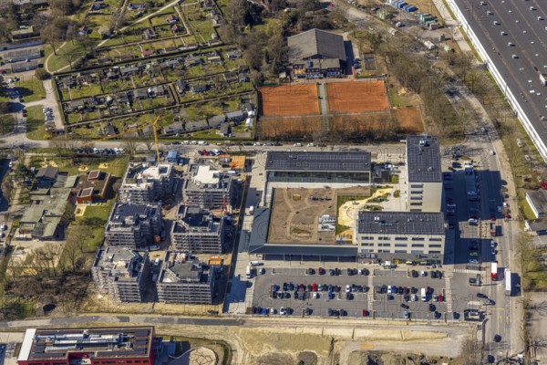 Aerial view, Kaiserquartier Herne, construction site with new construction of a residential complex and housing estate high-rise, tennis courts TC Emschertal, Baukau, Herne, Ruhr area, North Rhine-Westphalia, Germany, architecture, construction work, construction site, DE, development, Europe, progress, building, high-rise, infrastructure, Kaiserquartier, kindergarten, day-care centre, complex, construction, Lackmanns Hof, aerial view, aerial photography, aerial photography, new construction, new buildings, perspective, region, settlement, sport, city, urban development, urban planning, tennis, tennis facility, tennis courts, tennis club, overview, urban, bird's-eye view, residential complex, residential building, housing estate, birds-eyes view, modern, overview